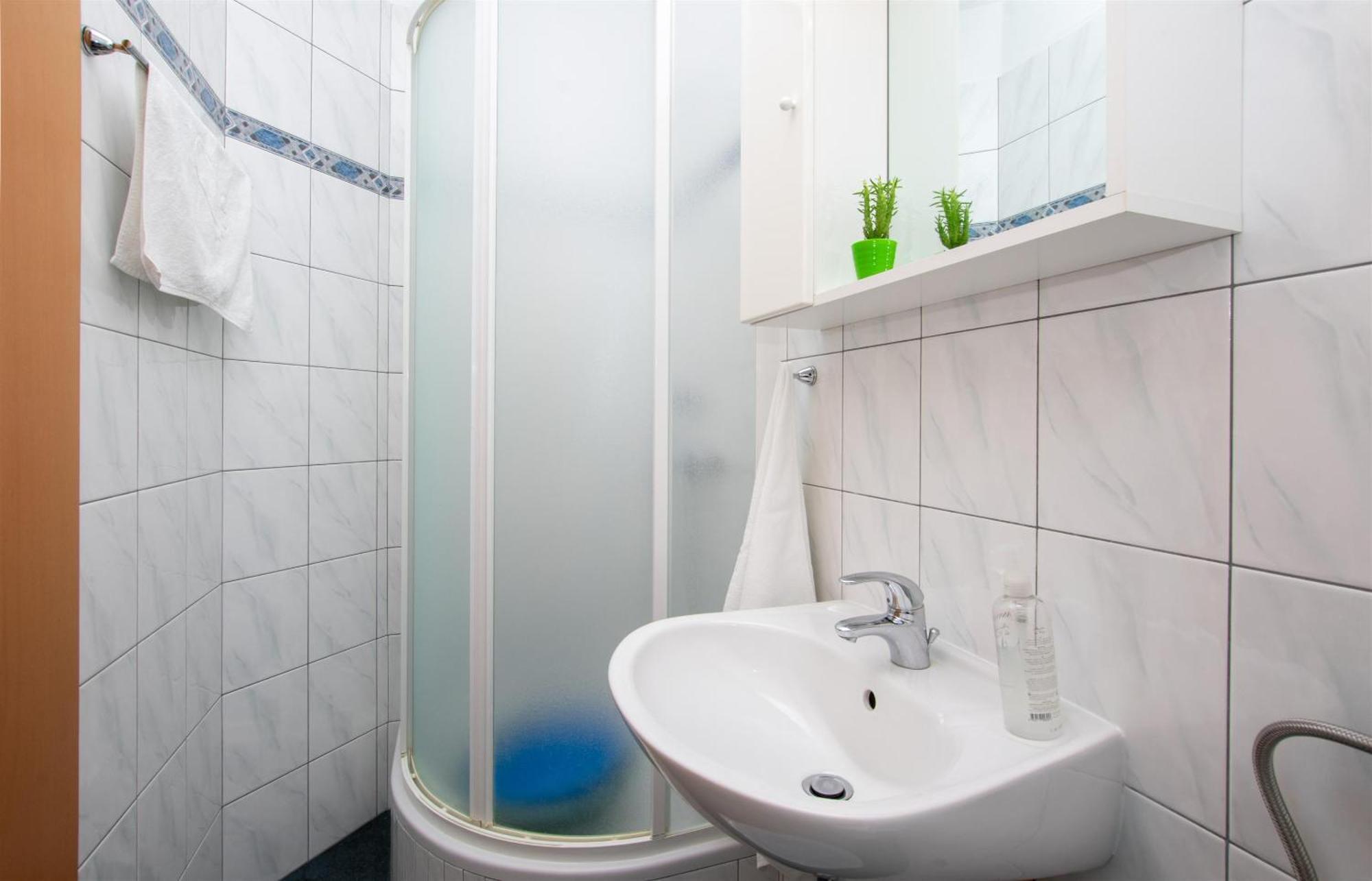 Apartment Zdravko โอมิช ภายนอก รูปภาพ